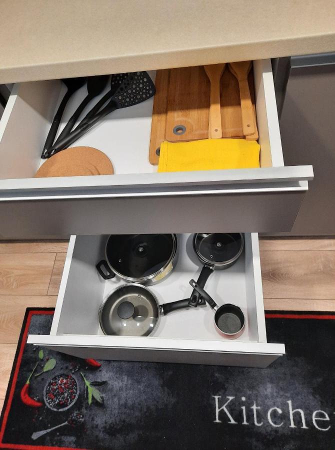 Sorin'S Comfortable Apartment Брашов Екстериор снимка
