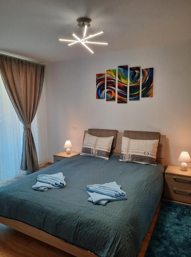 Sorin'S Comfortable Apartment Брашов Екстериор снимка